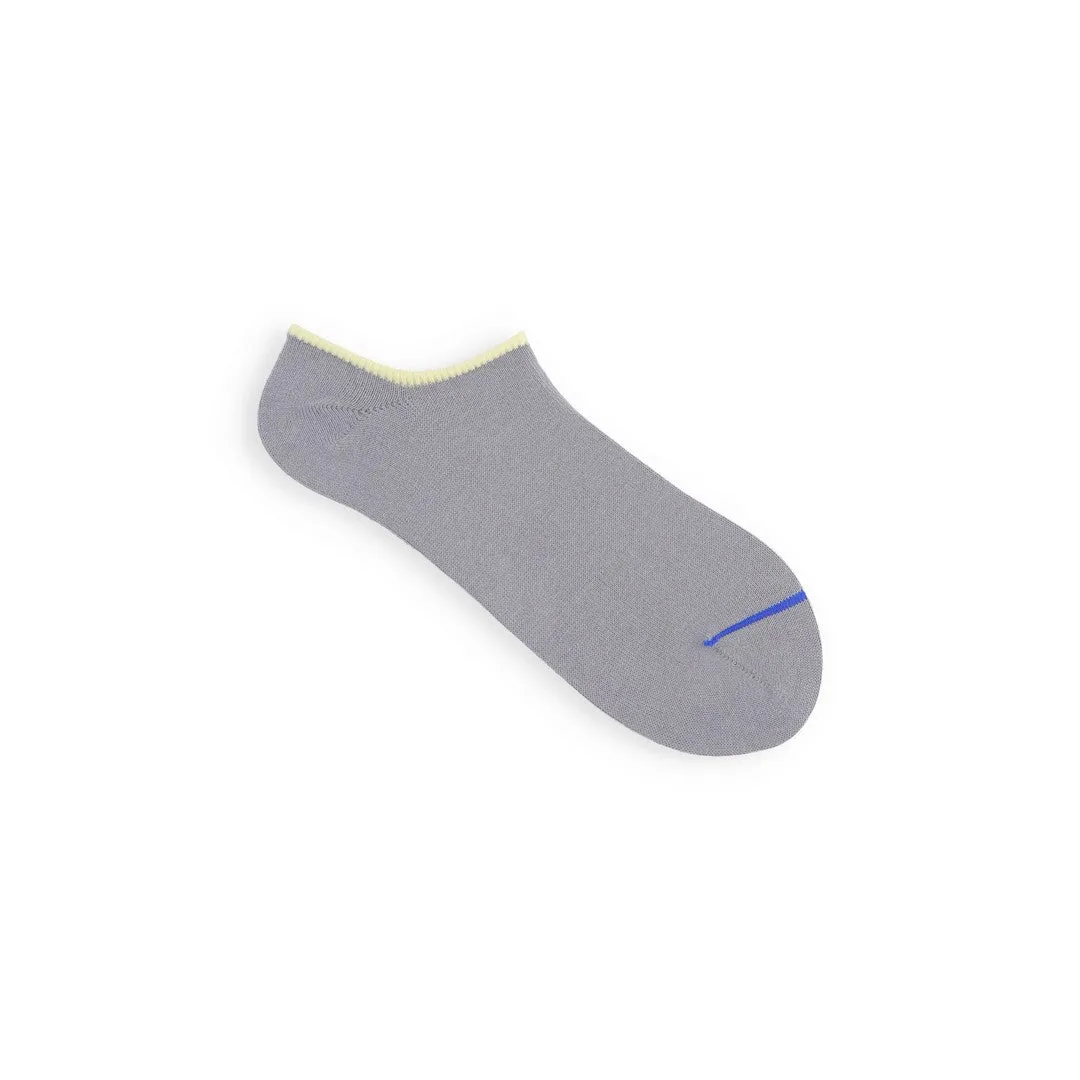 021120025 Seamless Low Rise Trainer Socks