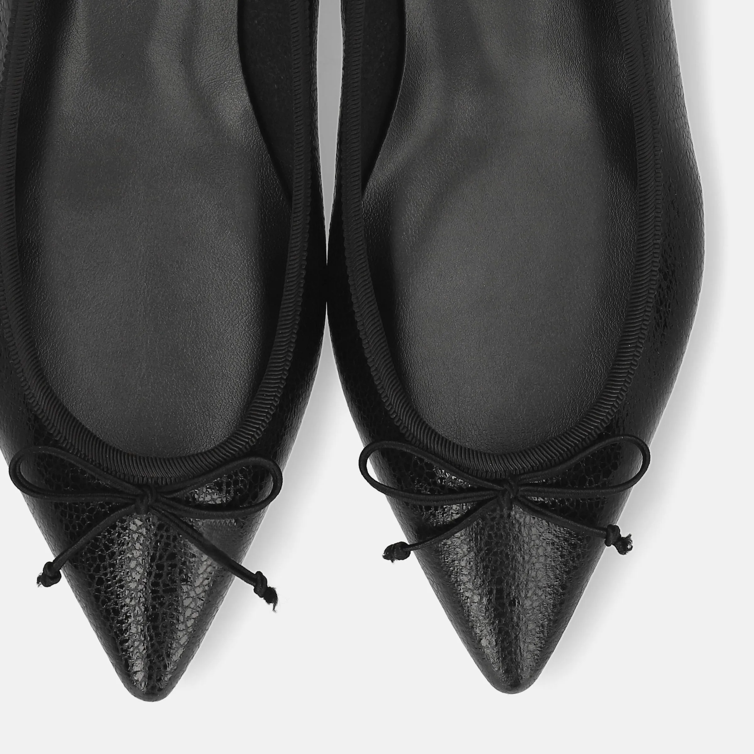 2022AW: Accent Buckle Flat Shoes (m17006) Black