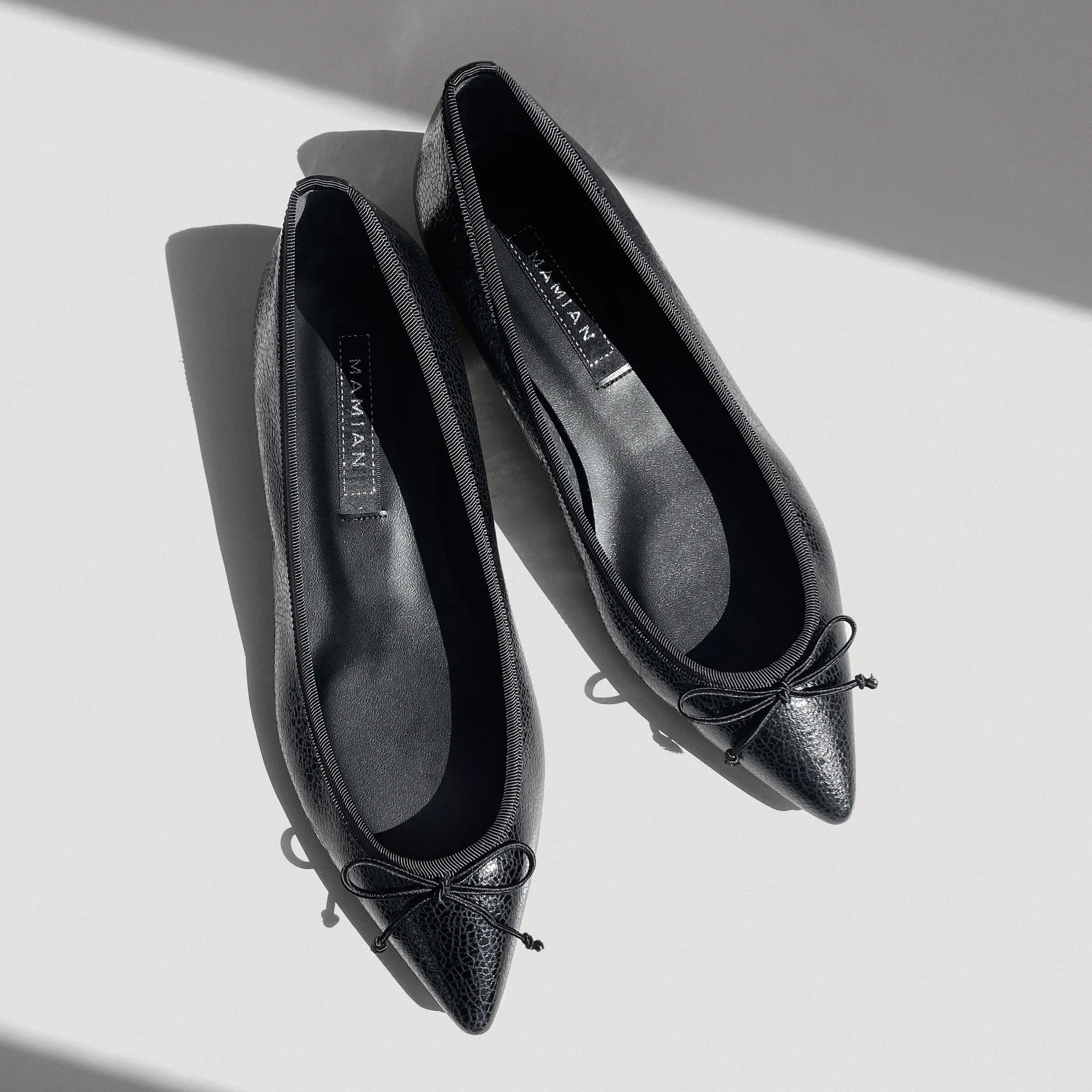 2022AW: Accent Buckle Flat Shoes (m17006) Black