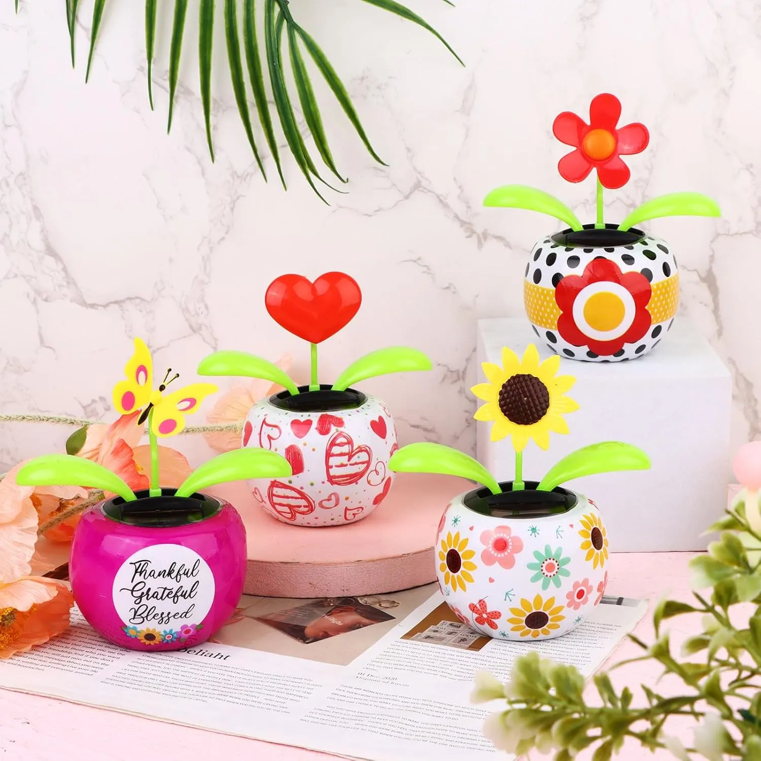 4 Solar Dancing Butterfly Toy Solar Powered Dancing Sun Flower in Colorful Pots Swinging Heart Shape Flip Flap Animated Bobblehead Dancer Window Rose Sun Catcher Car Dashboard Decor