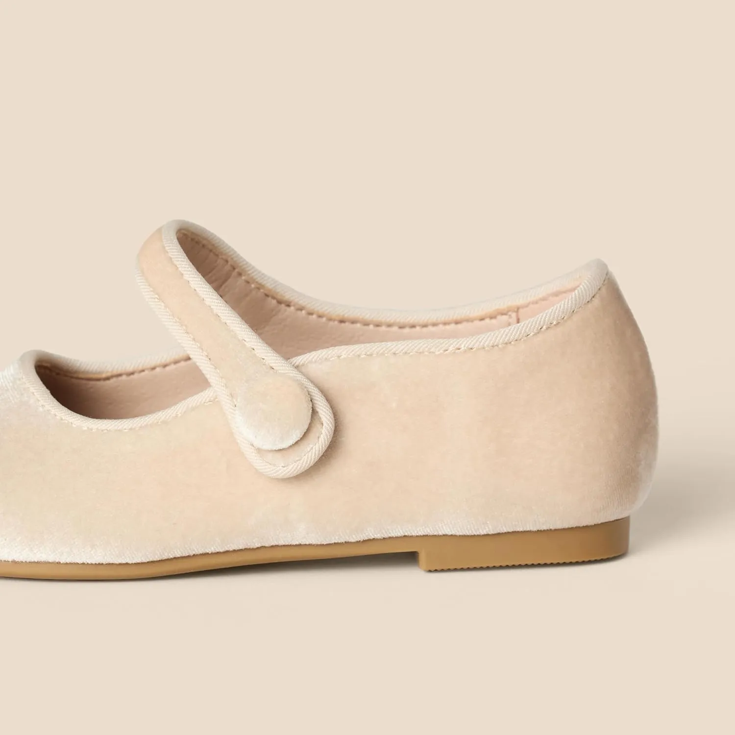 Amazon Essentials x Sofia Grainge Toddler Girls' Mary Jane Ballet Flat Shoes