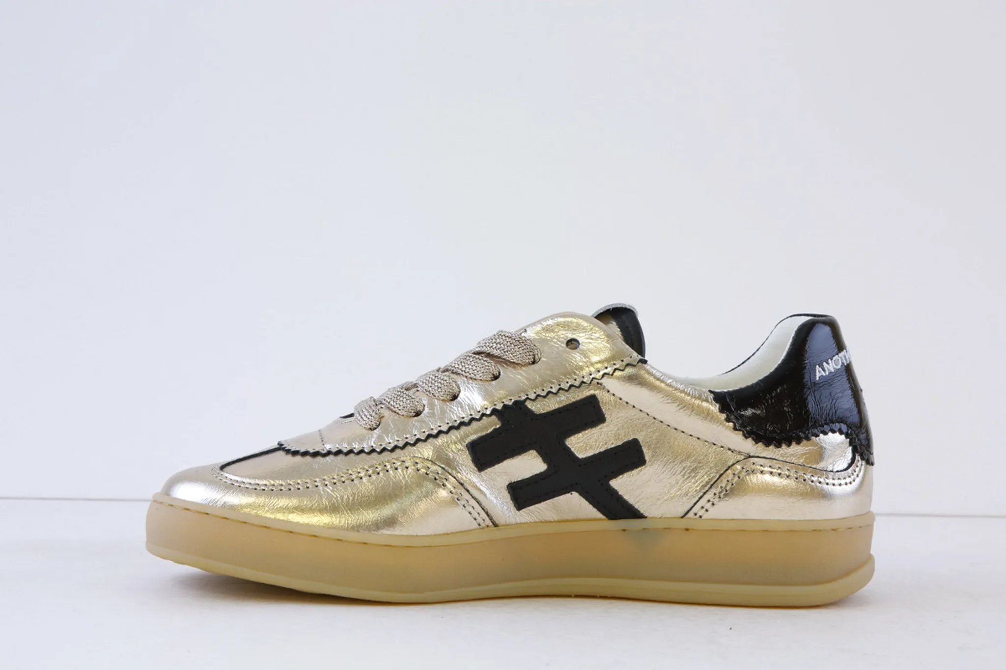 ANOTHER TREND - A032.M3.43 LACED FASHION TRAINER - GOLD