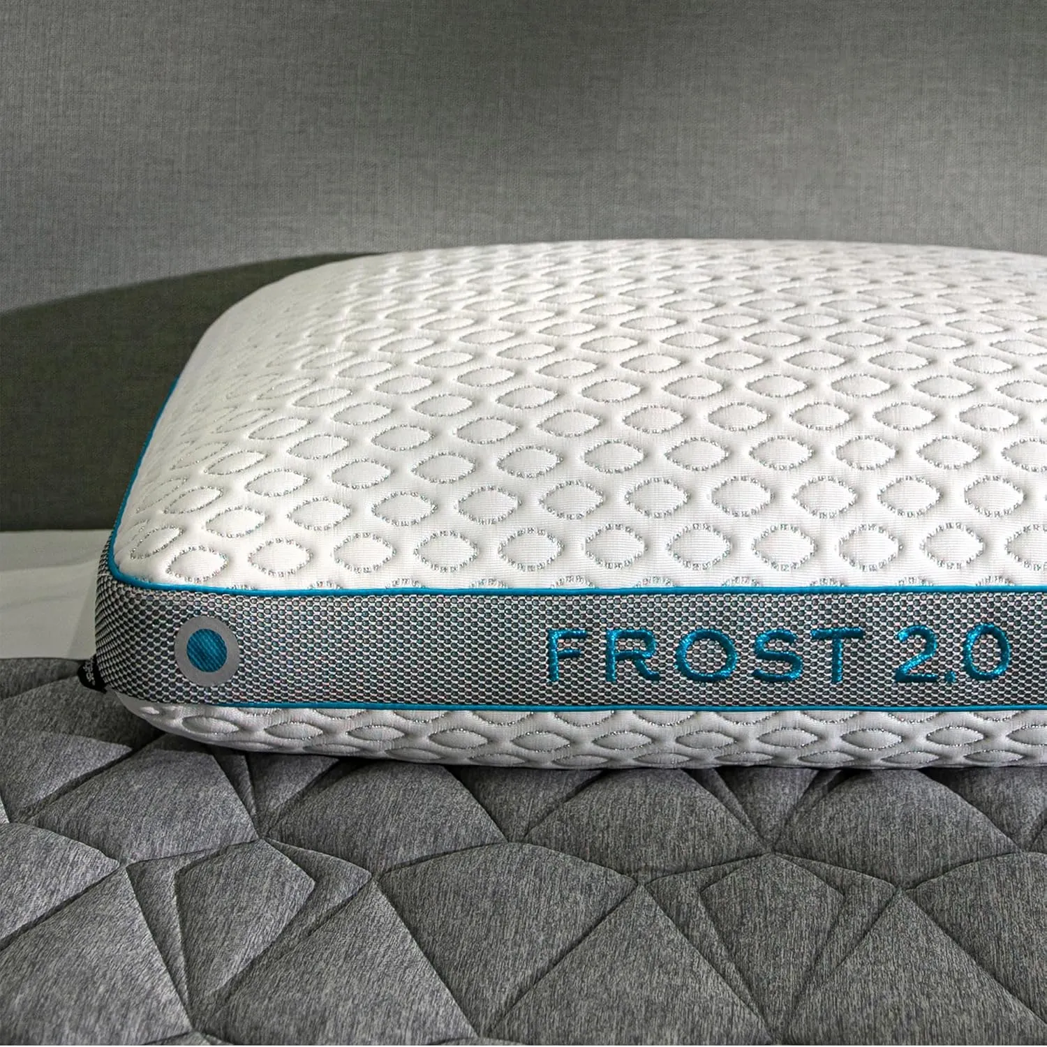 Bedgear Frost Performance Pillow - Size 2.0 - Cooling Bed Pillow for Hot Sleepers - Medium Firmness Pillow for All Sleep Positions, Hypoallergenic, Washable & Removable Cover - 20" W x 26" L x 5.75" H