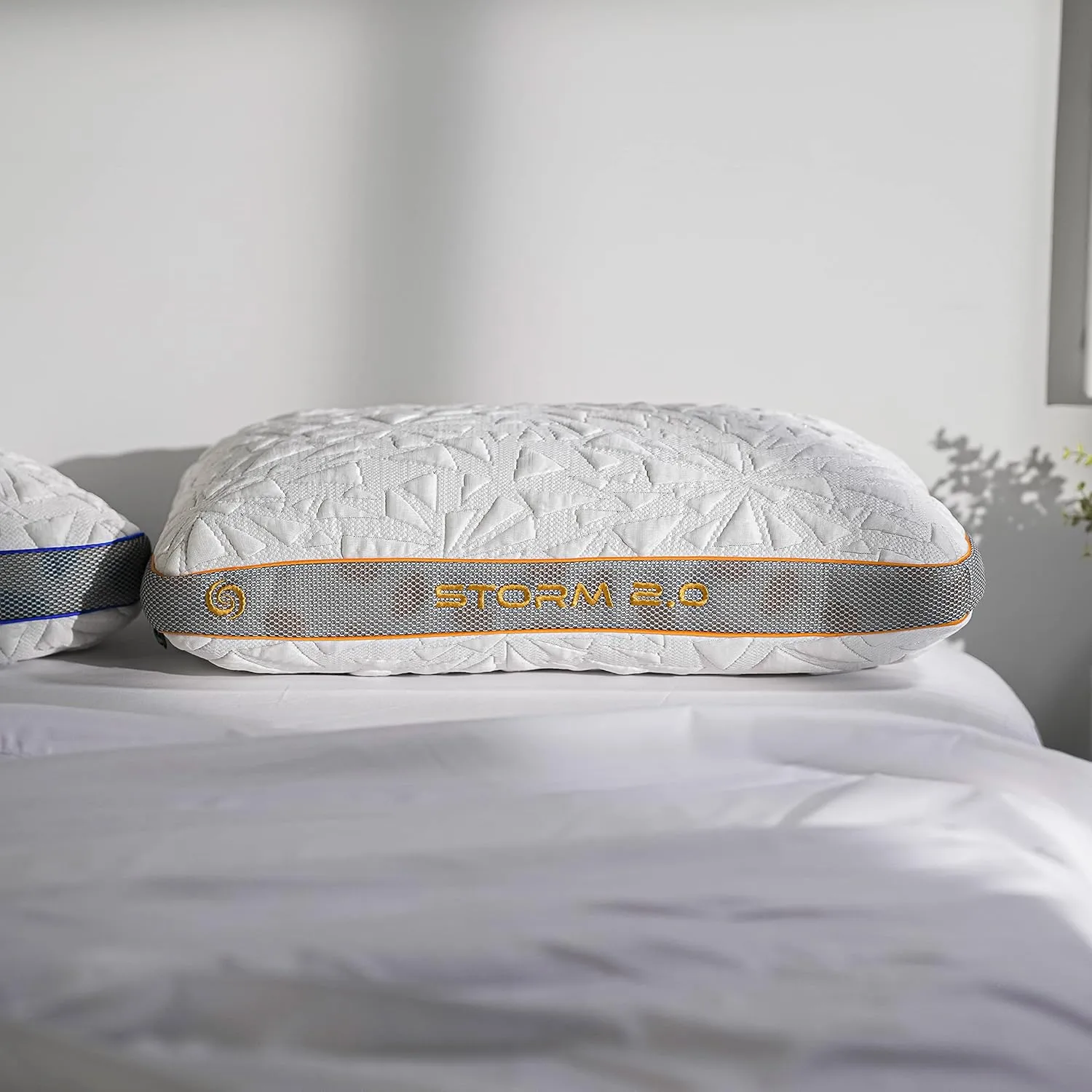 Bedgear Storm Performance Pillow - 2018 Version - Size 2.0 - Cooling Pillow for Hot Sleepers - Medium Firmness Bed Pillow for All Sleep Positions - Washable Removable Cover - 20" W x 26" L x 5.75" H