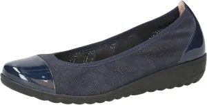 CAPRICE Women's Closed Ballet Flat