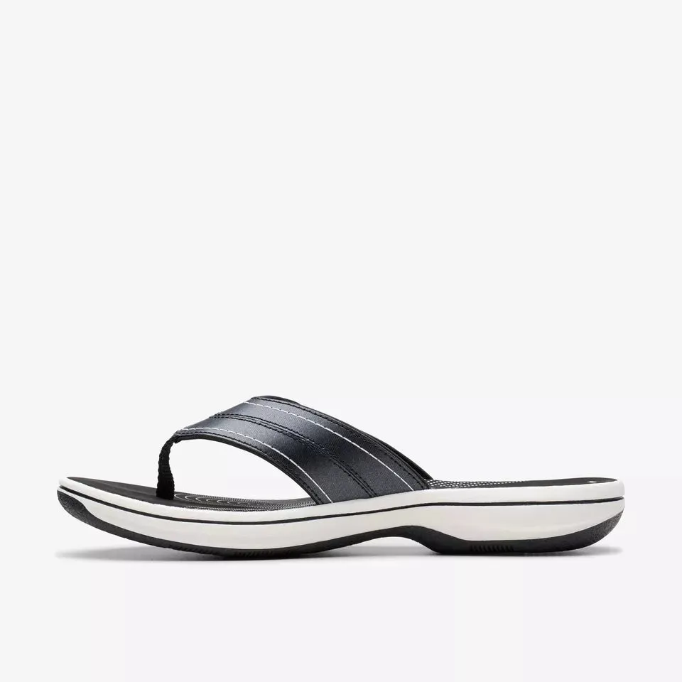 Clarks Women's Breeze Reyna H Black 26182334