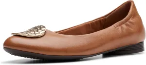 Clarks Women's Loreleigh Ave Ballet Flat