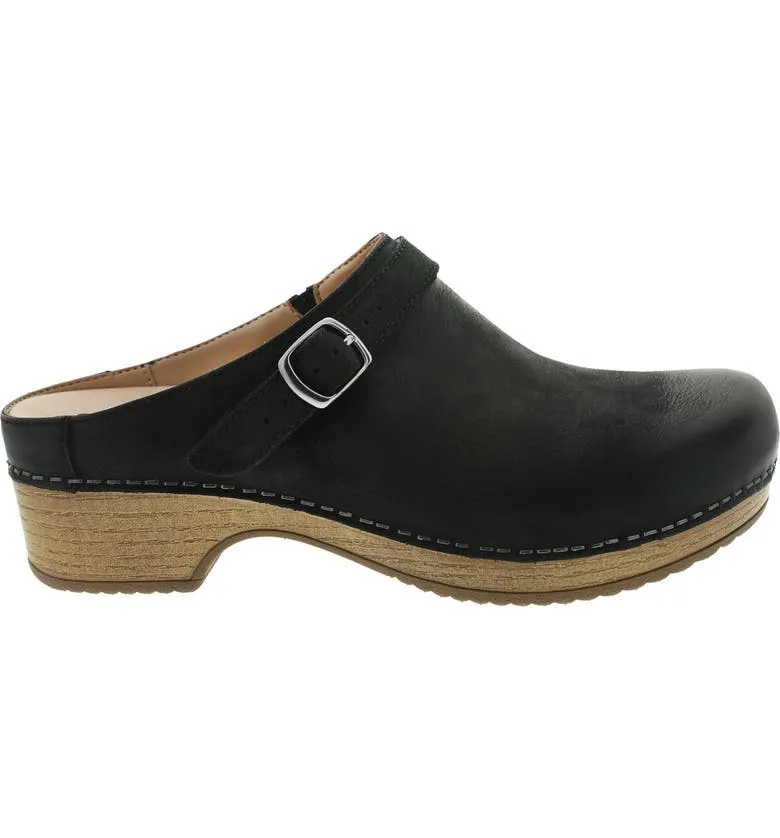 Dansko Berry Black