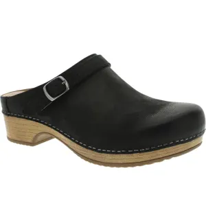 Dansko Berry Black