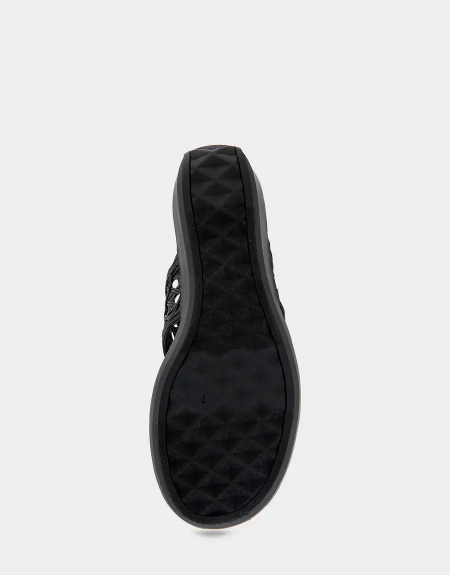 Ivie Black Raffia