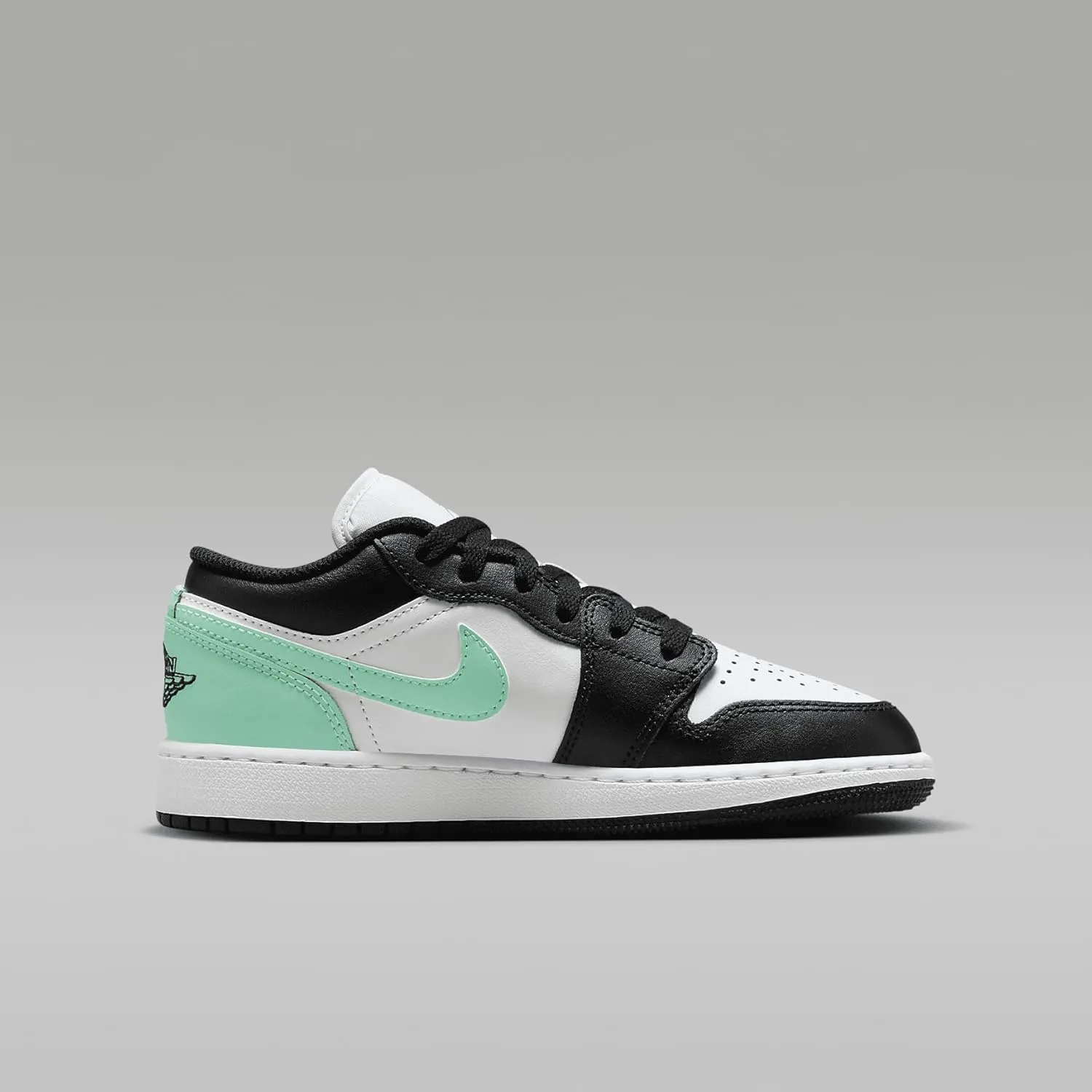 Jordan 1 Low Big Kid's (GS)