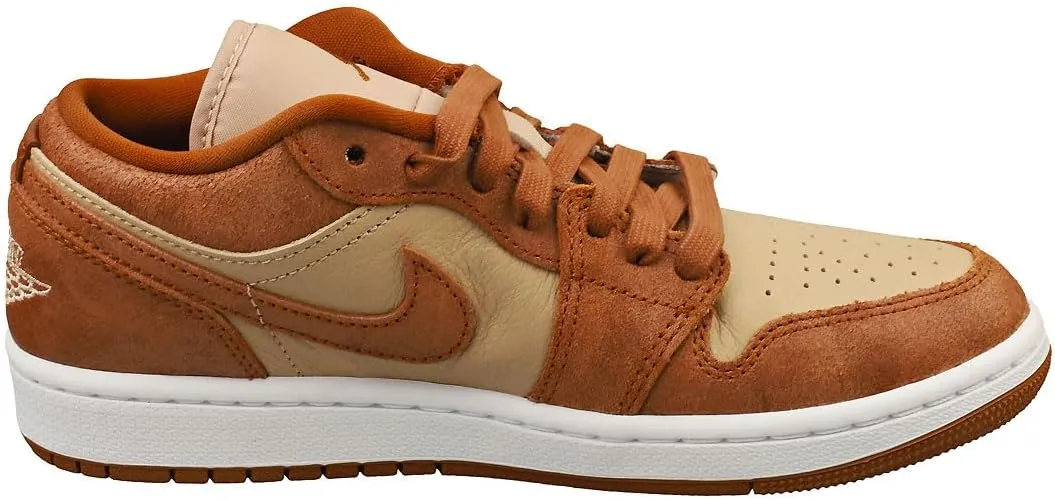 Jordan Women's 1 Low SE Shoes