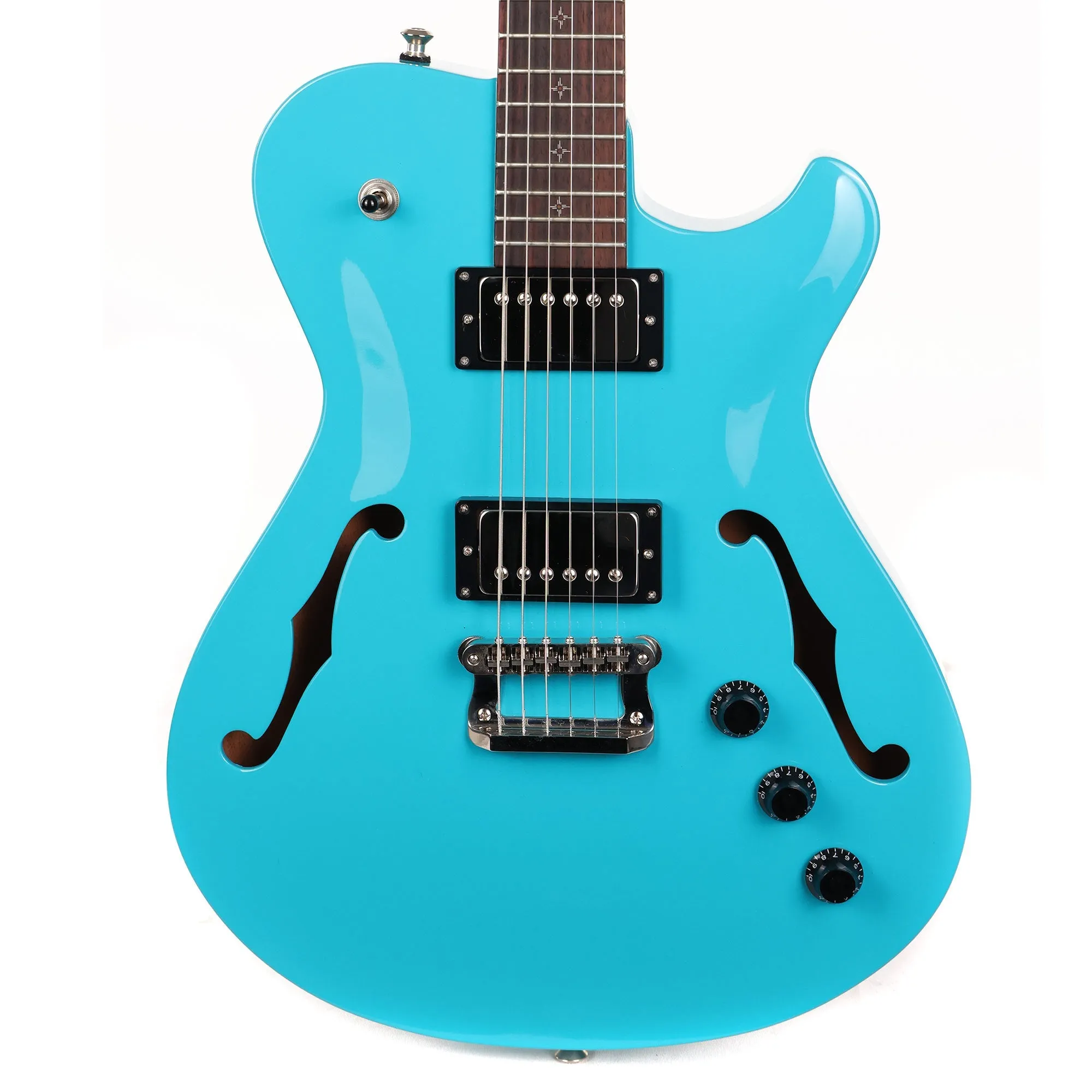 Knaggs Chena Miami Blue 2023