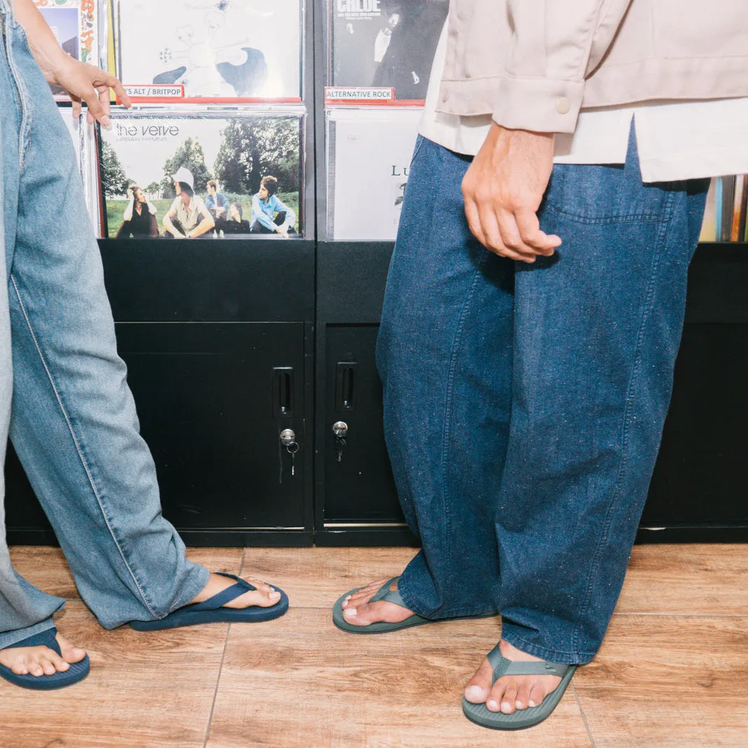 Men's Easy Living Flip Flops Leaf