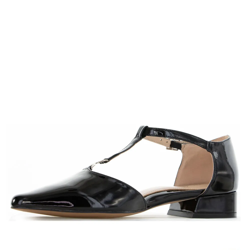 NAKED ARCHES CAPITAL BLACK