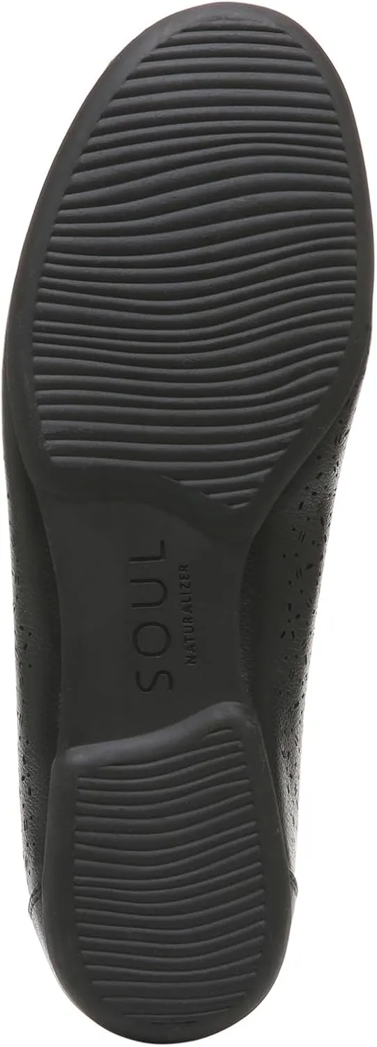 Naturalizer Soul Women's Magical Cutout Ballet Flat