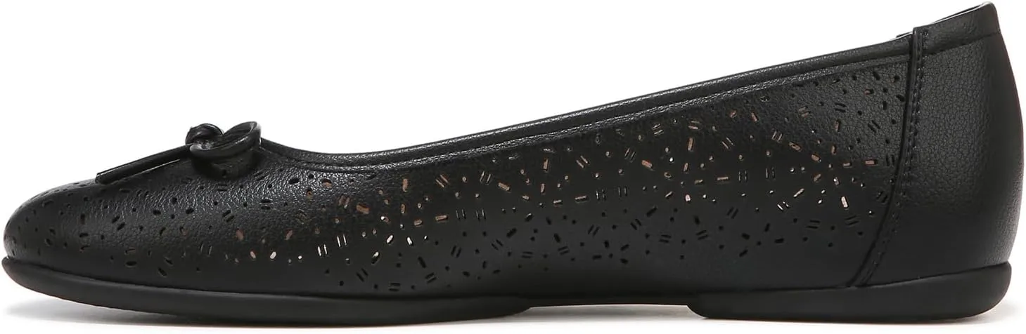 Naturalizer Soul Women's Magical Cutout Ballet Flat