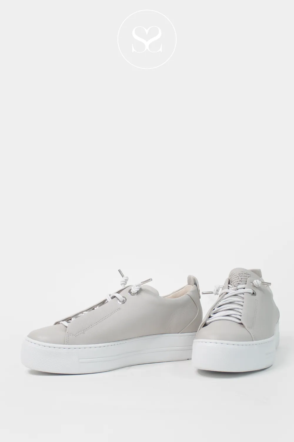 PAUL GREEN 5017 PEARL GREY LEATHER PULL ON TRAINERS