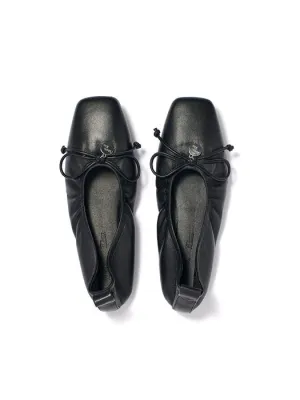 RIBBON BALLET FLAT SHOES IN BLACK