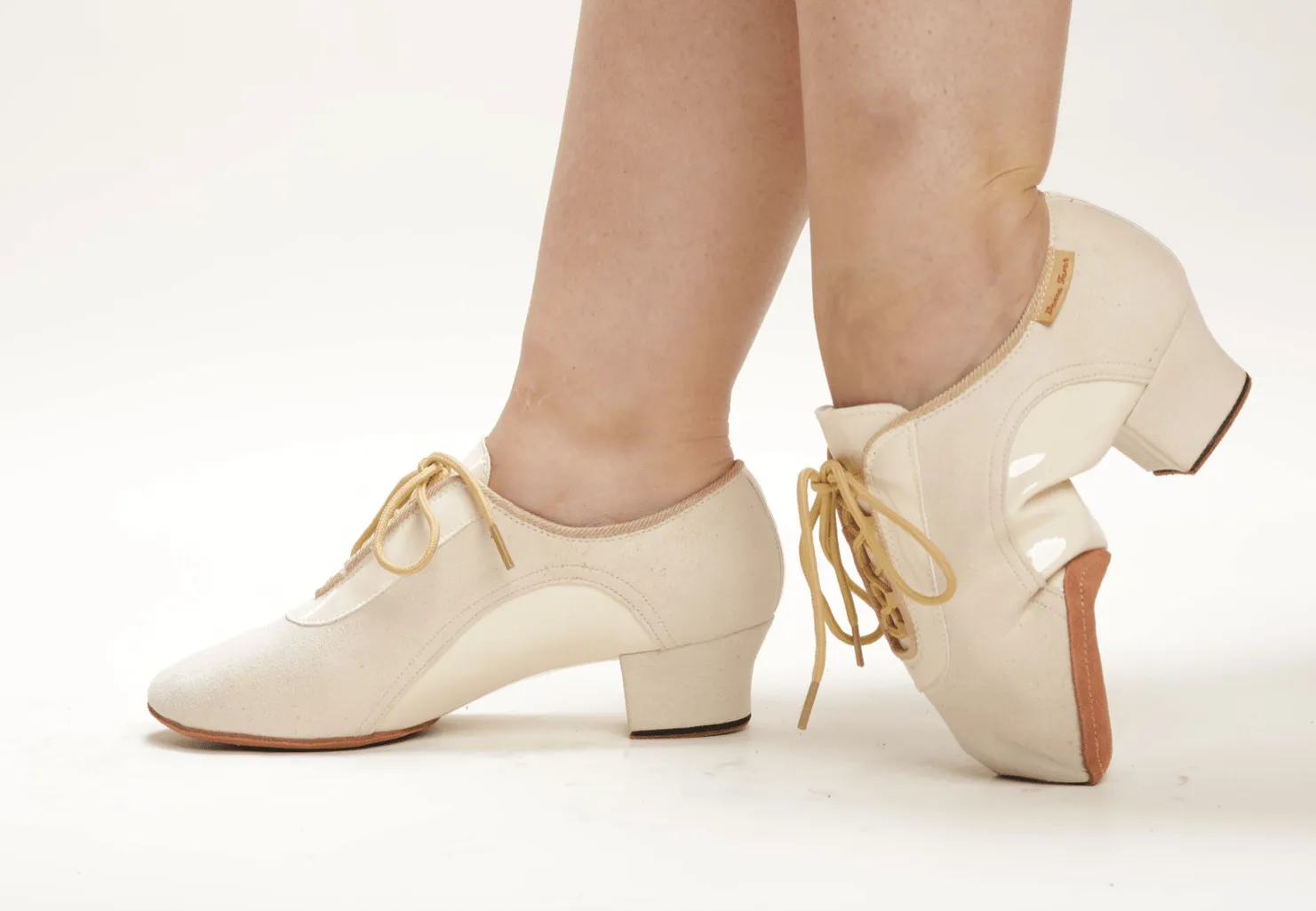 S902S - Ladies, Split-Sole, 1.5inch Cuban Heel, Practice Dance Shoe.