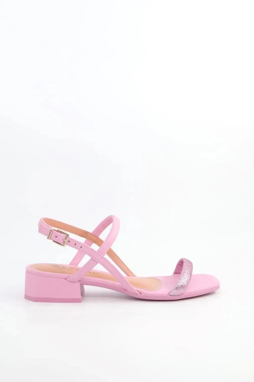 Sandal