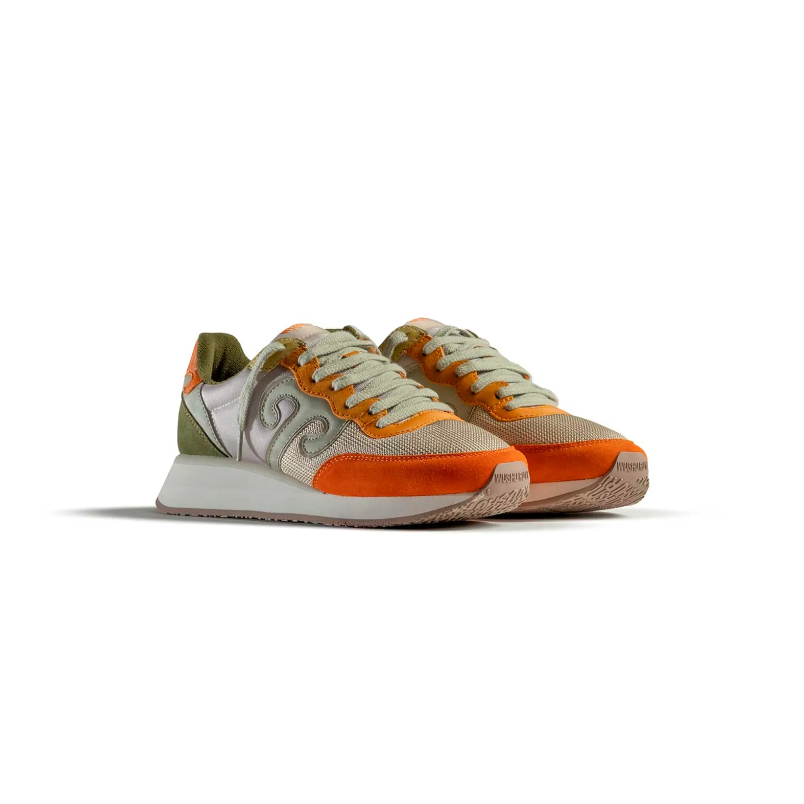 Trainer Cinnamon Stick and Riflle Green