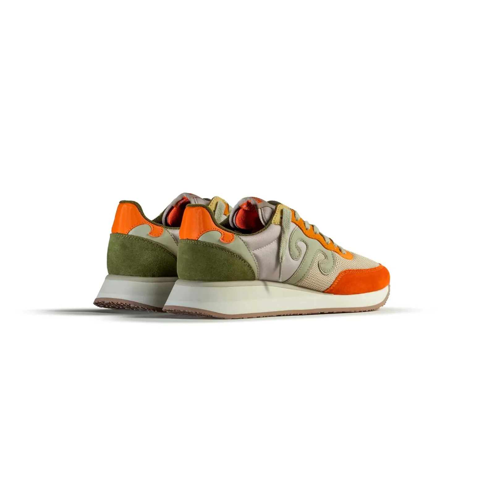 Trainer Cinnamon Stick and Riflle Green