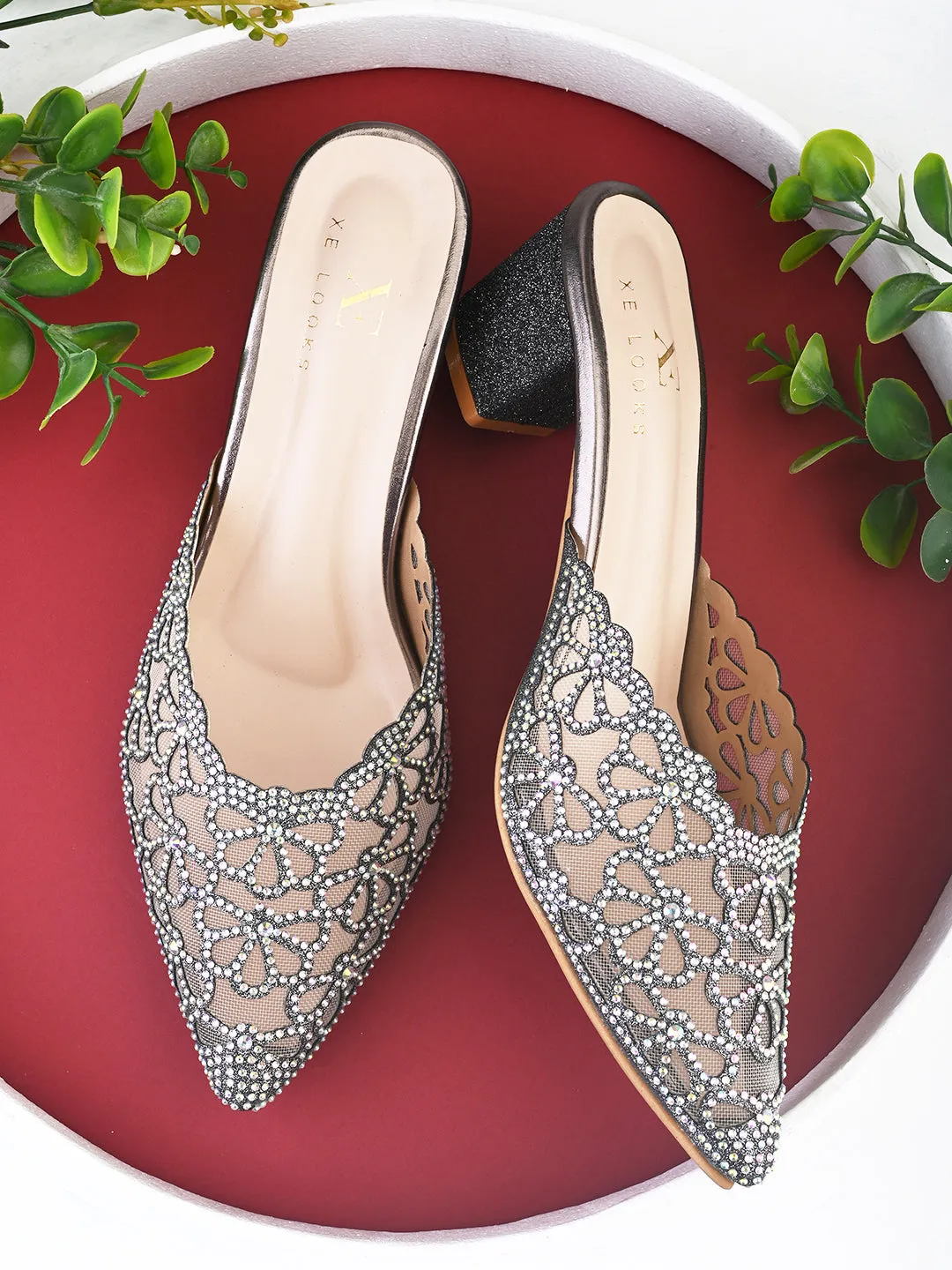 Trendy & Fashionble Block Heel Slip-On Mule Sandals