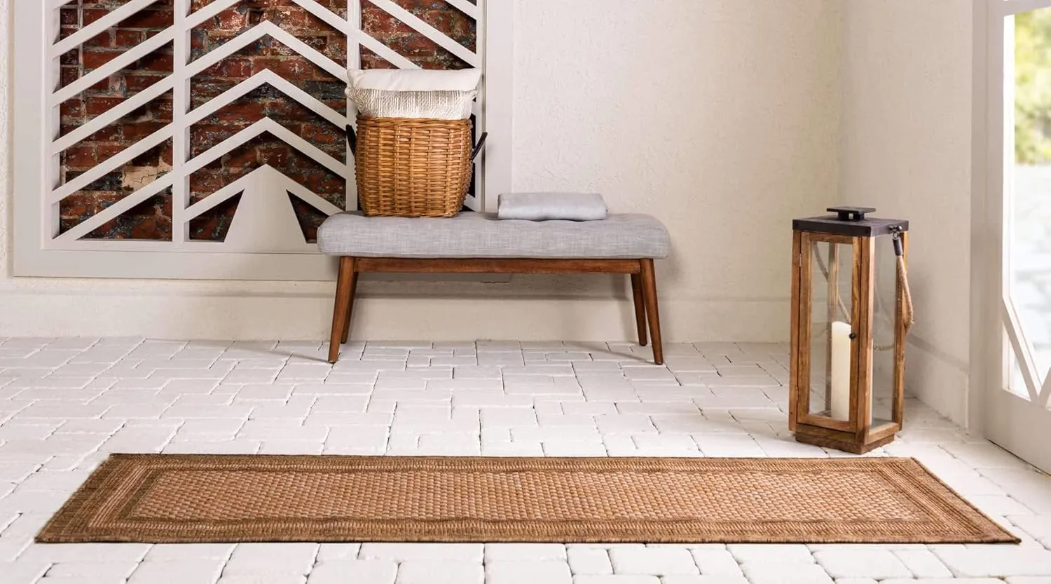 Unique Loom Outdoor Border Collection Area Rug - Multi Border (2' 2" x 6' 1" Runner, Tan/ Light Brown)