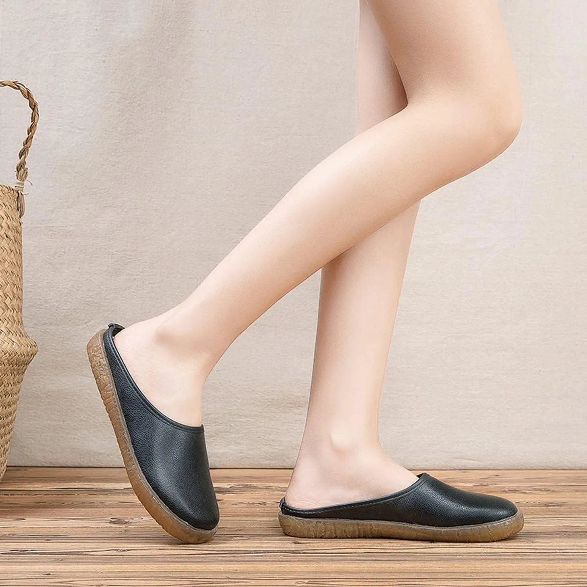 Women's Casual Flats Soft Comfort Moccasins Simple Slippers Closed Toe Outdoor Non-Slip Flip Flop