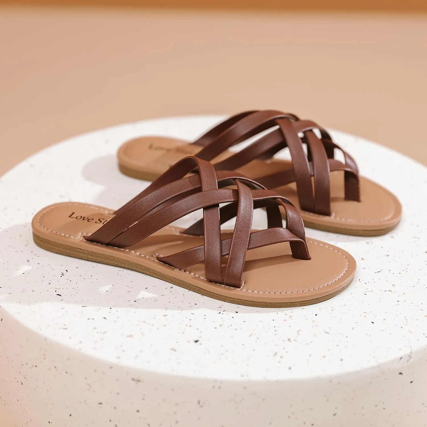 Women's Flat Sandals, Flip Flop Slides Sandal Casual Strapy Sandal Slip on Summer Beach Shoes for Women.