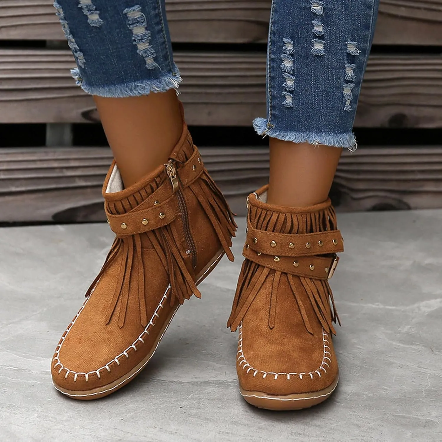 Women's Fringe Side-Zip Boot,Women's Suede Fringe Ankle Boots Wide Round Toe Flats Winter Warm Fashionable Western Outdoor Short Boots Boho Tassel Studded Slip On Booties with Zipper