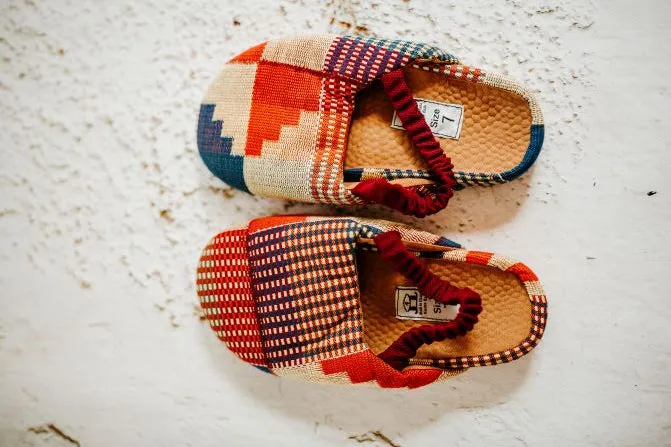 Women's | Handwoven Maakye Kente Handwoven Mule With Arch Support